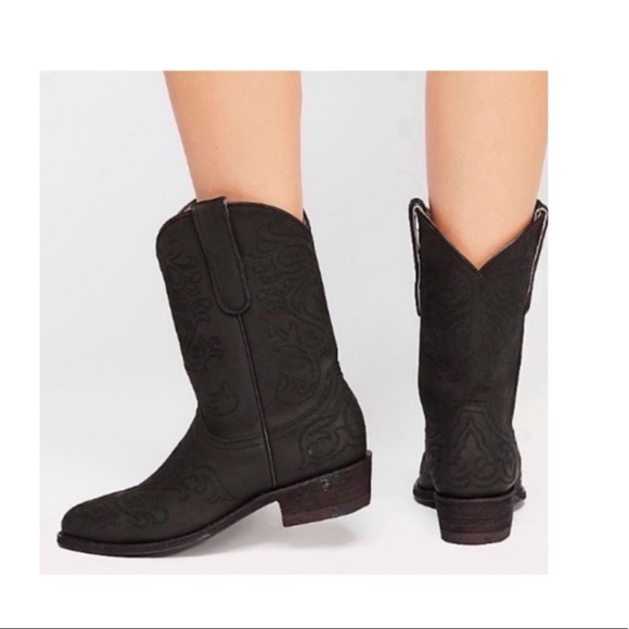 Free People & Old Gringo Collaboration Boots. - Picture 3 of 12